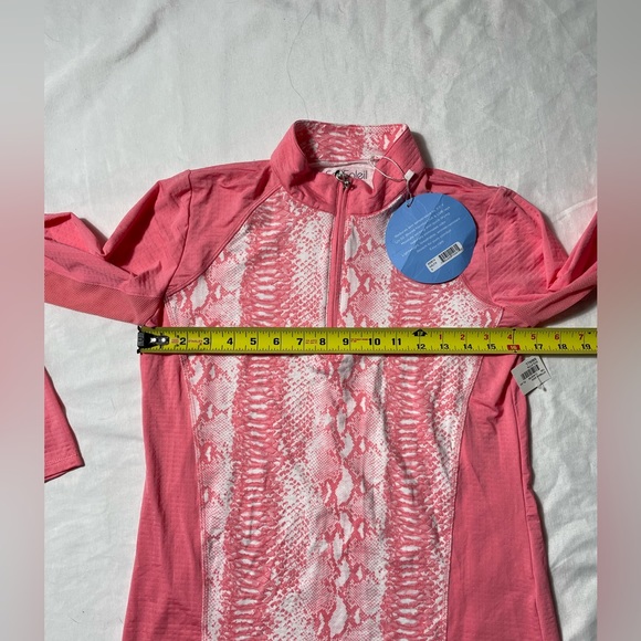 NWT SanSoleil UPF 50 Golf Pink Long sleeve top Snakeskin Print size S - Picture 5 of 9